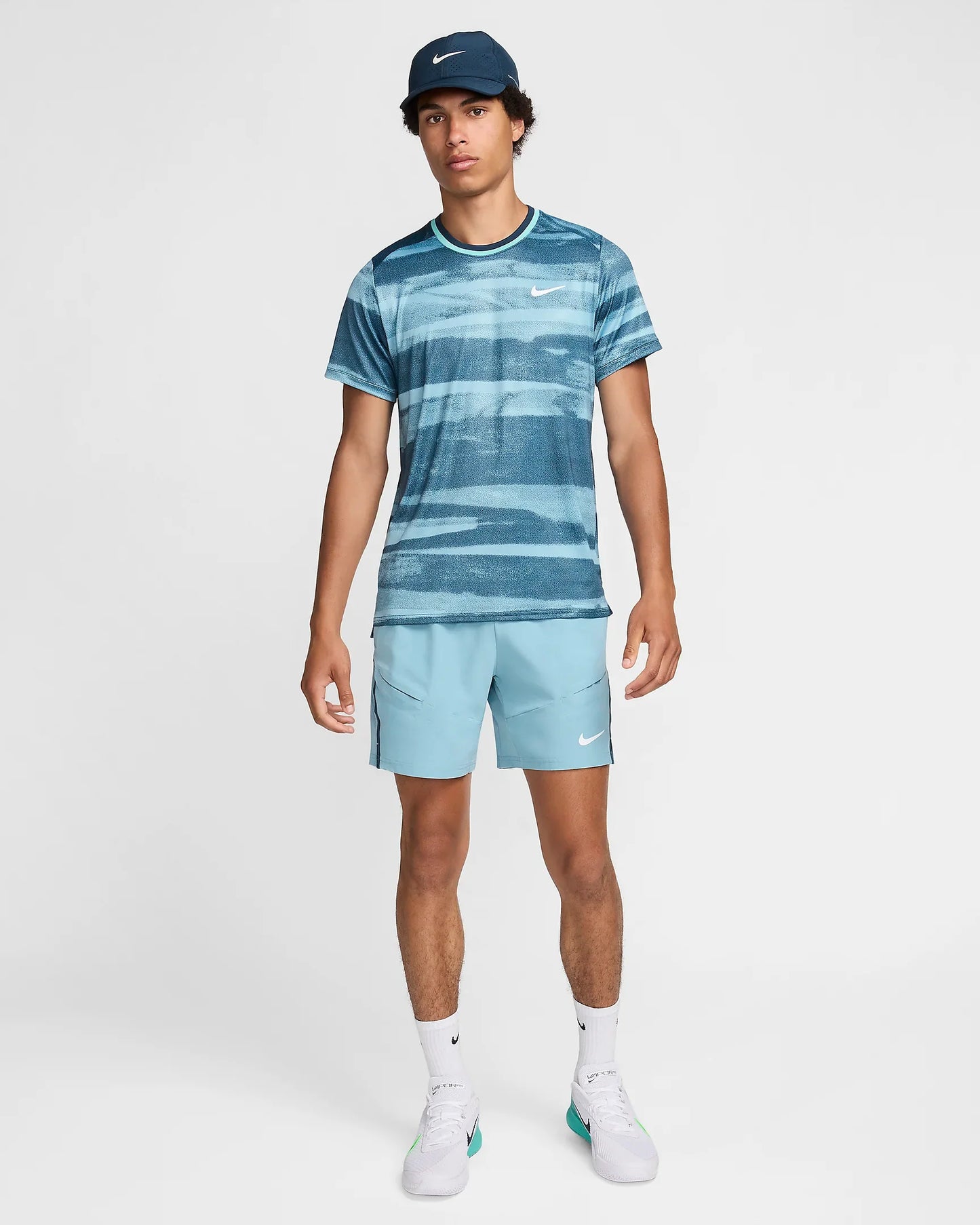 NikeCourt Advantage Men's Dri-FIT Tennis Top - Light Blue - FQ2088-464
