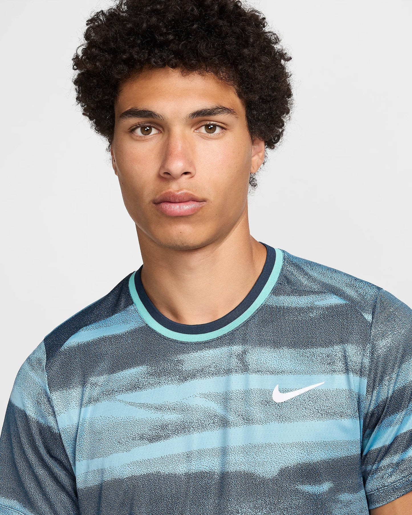 NikeCourt Advantage Men's Dri-FIT Tennis Top - Light Blue - FQ2088-464