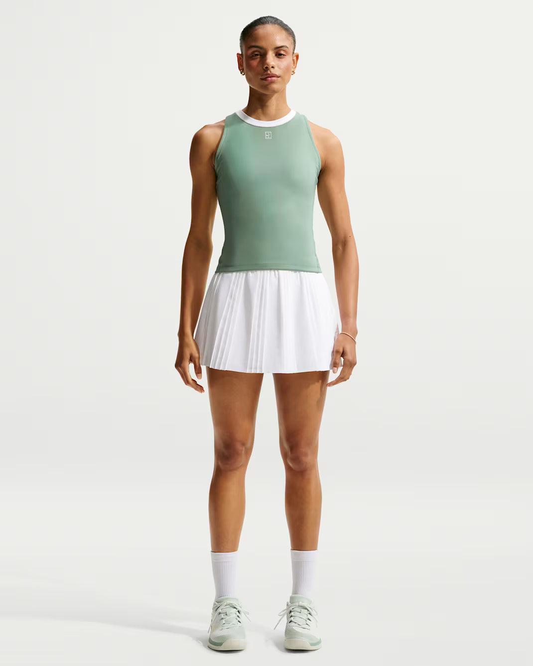 Nike Women's NikeCourt Dri-FIT Advantage Tank - Steam - FZ6657-006