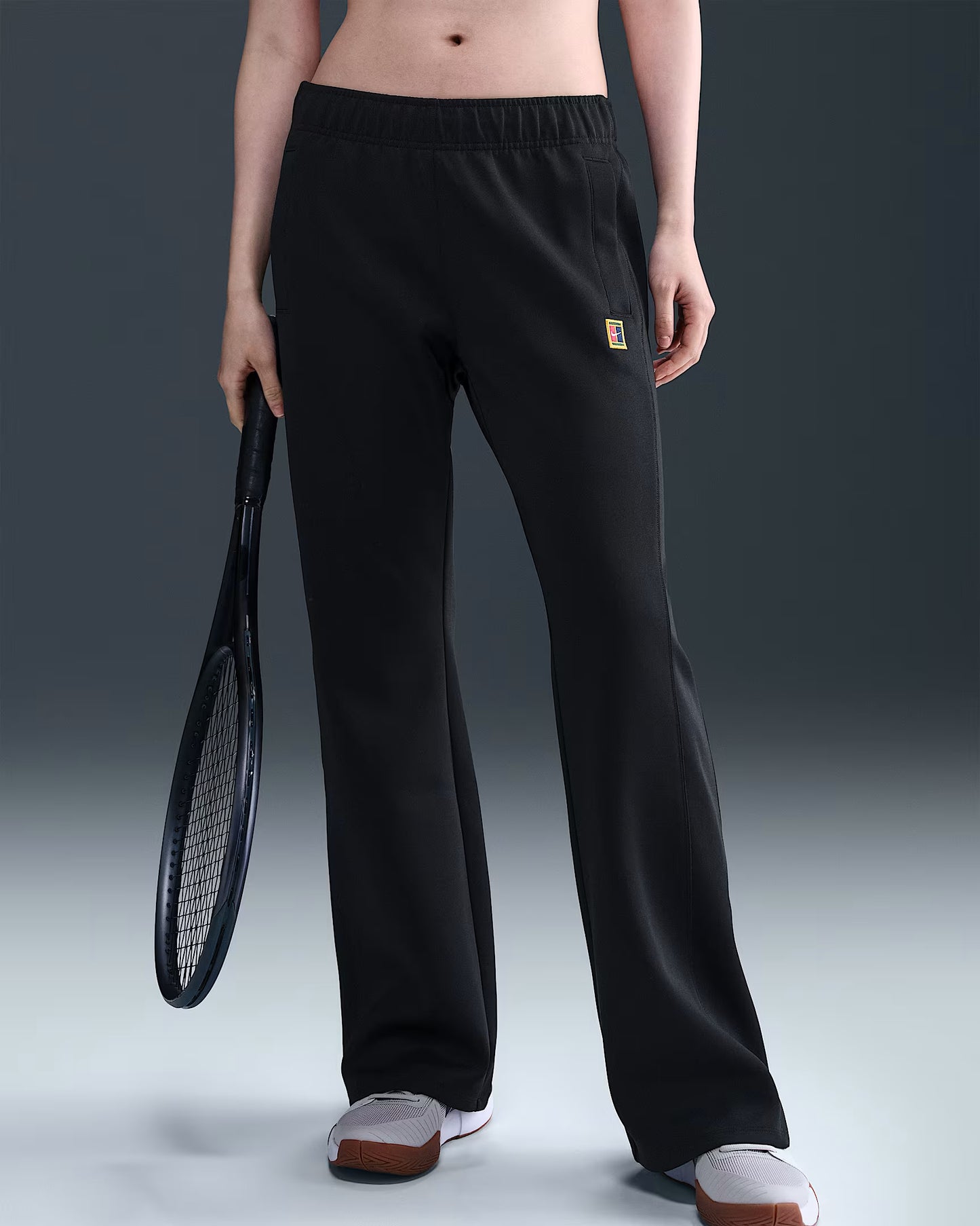 NikeCourt Heritage Women's Windrunner Knit Tennis Pants (Holiday 2025)