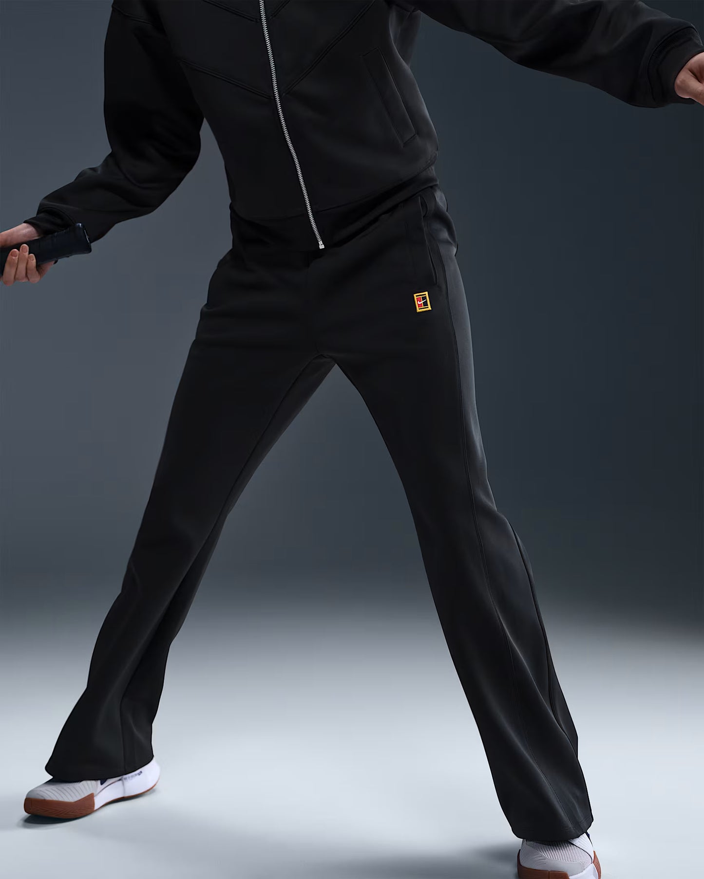 NikeCourt Heritage Women's Windrunner Knit Tennis Pants (Holiday 2025)