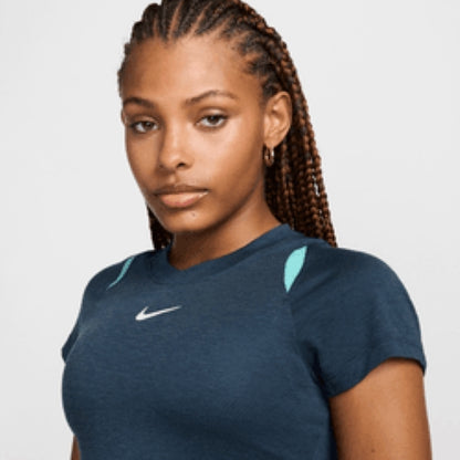 NikeCourt Advantage Women's Dri-FIT Short-Sleeve Tennis Top