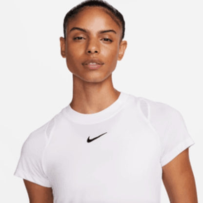 NikeCourt Advantage Women's Dri-FIT Short-Sleeve Tennis Top