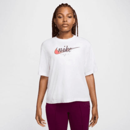 Nike Slam Women's Dri-FIT Short-Sleeve T-Shirt