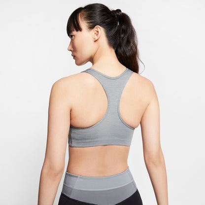 Nike Swoosh Women's Medium-Support Bra