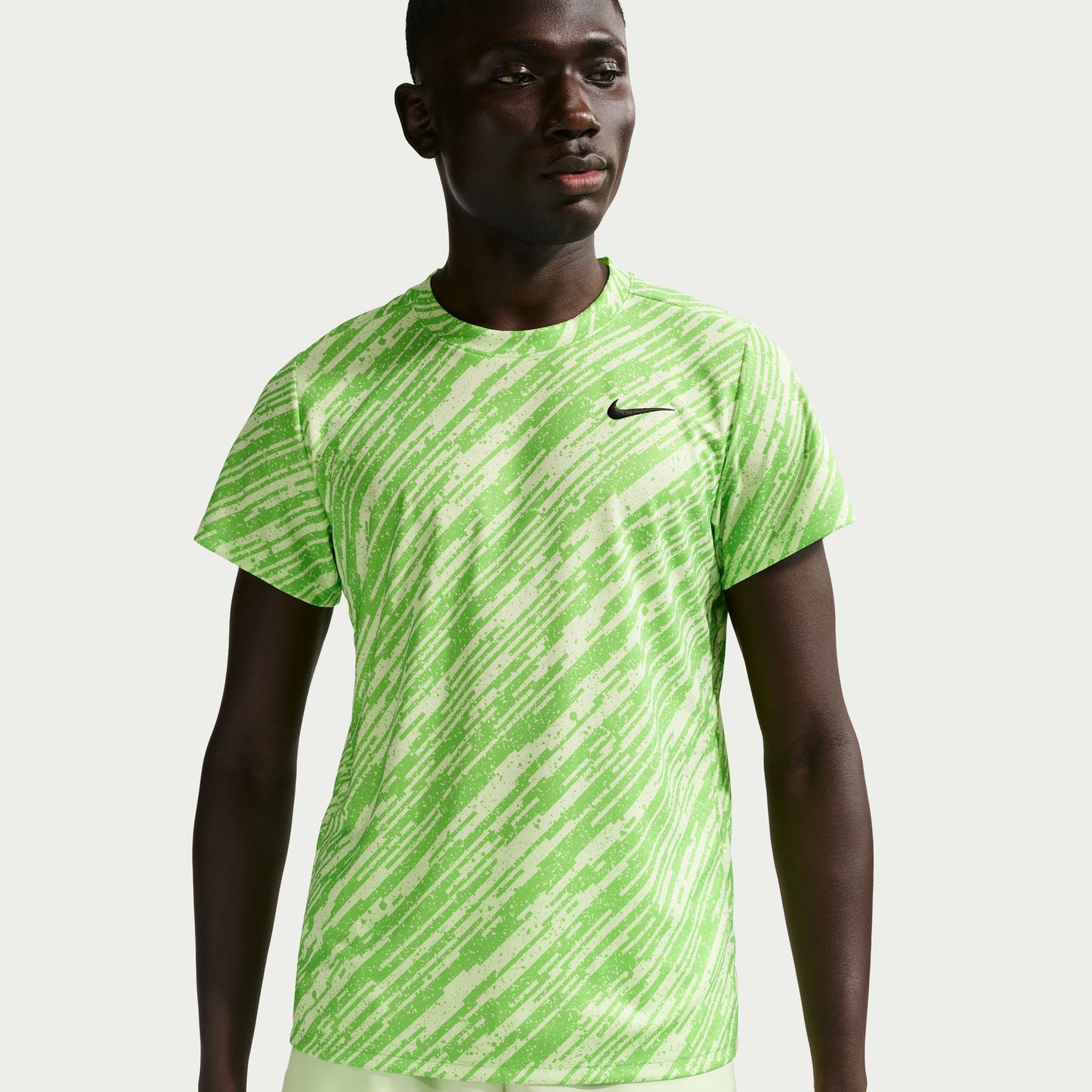 Nike Men's NikeCourt Dri-FIT Victory Top Print - Green - IB1530-307